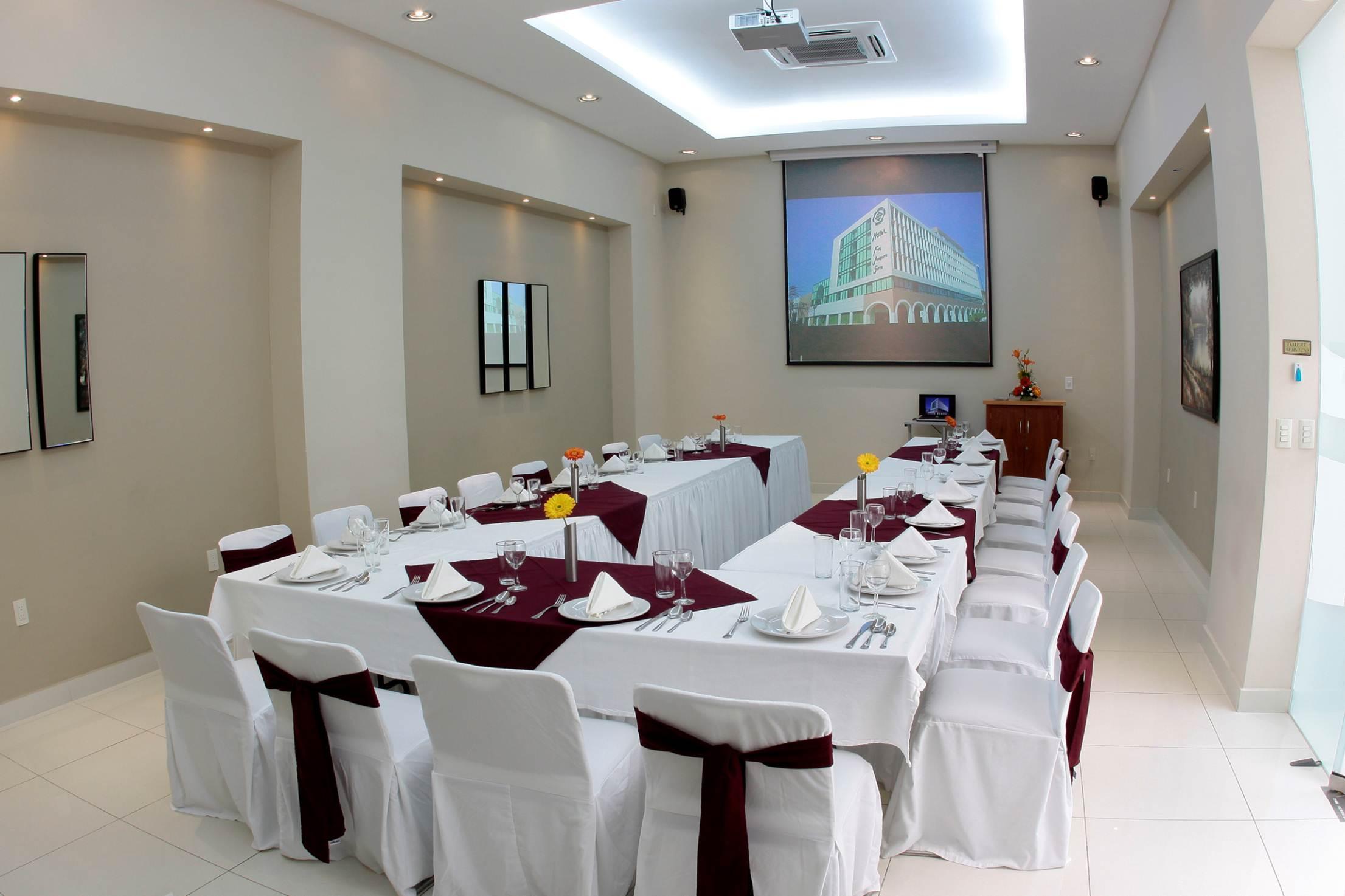 Hotel Fray Junipero Serra Tepic Kültér fotó